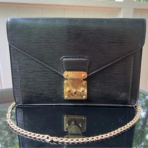 Louis Vuitton Epi Sellier - Picture 1 of 12
